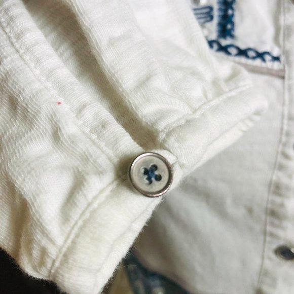 Sweet by Miss Me White & Blue Embroidered Mandarin Neck Long Sleeve Tunic Size M - Picture 6 of 7